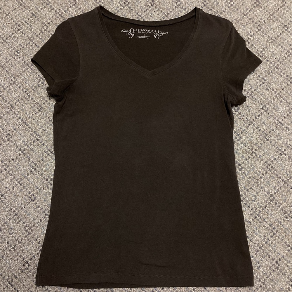 Sonoma Life+Style Brown V-neck Short Sleeve Tee Shirt * Size Small